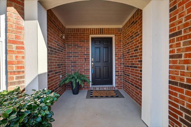 2413 Graystone Drive, Little Elm, TX 75068