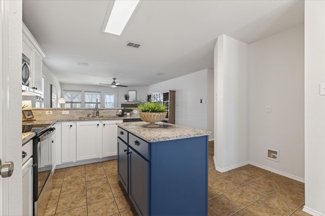 2413 Graystone Drive, Little Elm, TX 75068