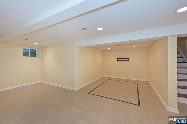 135 Elmwood Avenue, Ho-ho-kus, NJ 07423