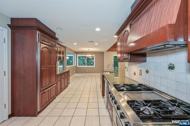 135 Elmwood Avenue, Ho-ho-kus, NJ 07423
