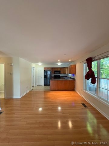 136 Meridian Street 102, Groton, CT 06340