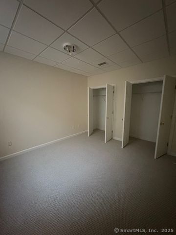 136 Meridian Street 102, Groton, CT 06340