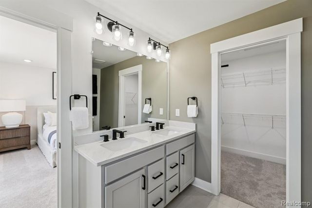222 Lantana Drive, Brighton, MI 48116