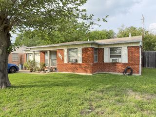 4736 Harper Drive, Mesquite, TX 75150