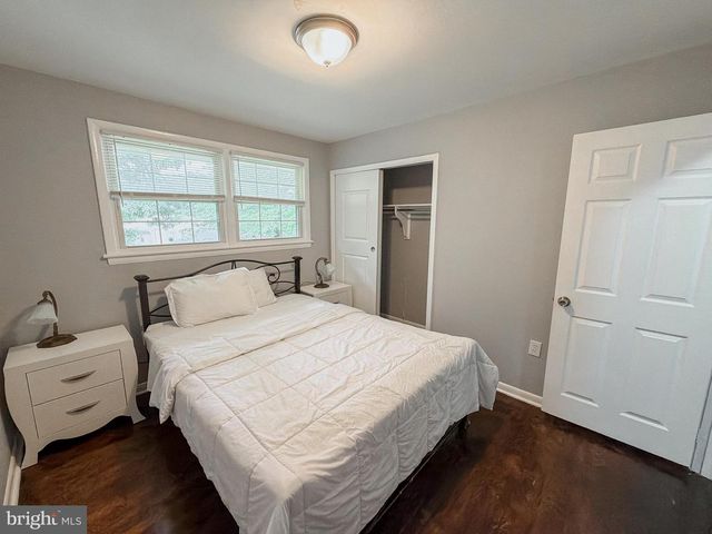 9222 LIMESTONE PL, College Park, MD 20740