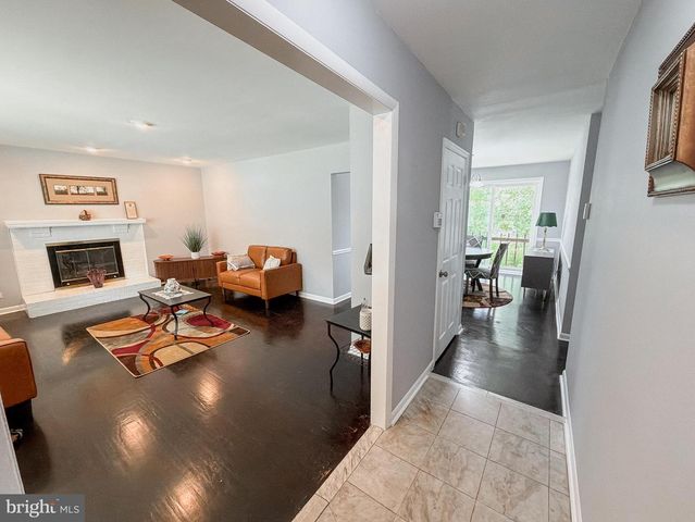 9222 LIMESTONE PL, College Park, MD 20740