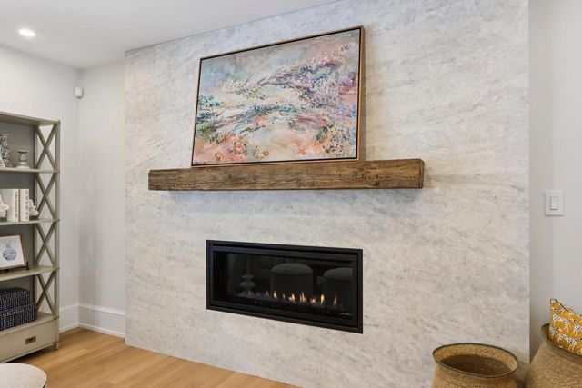 1600 Evergreen LANE, Lake Geneva, WI 53147