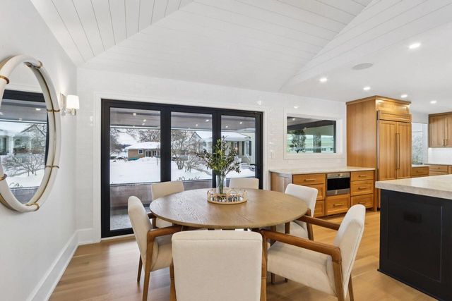 1600 Evergreen LANE, Lake Geneva, WI 53147