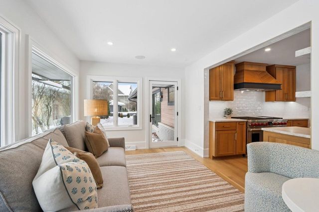 1600 Evergreen LANE, Lake Geneva, WI 53147