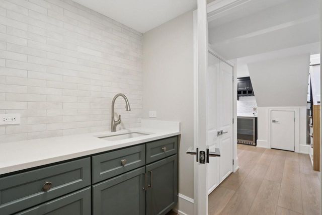 1600 Evergreen LANE, Lake Geneva, WI 53147