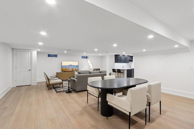 1600 Evergreen LANE, Lake Geneva, WI 53147