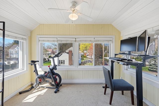 16 Orchard Ave, Wakefield, MA 01880