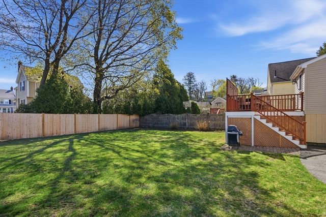 16 Orchard Ave, Wakefield, MA 01880