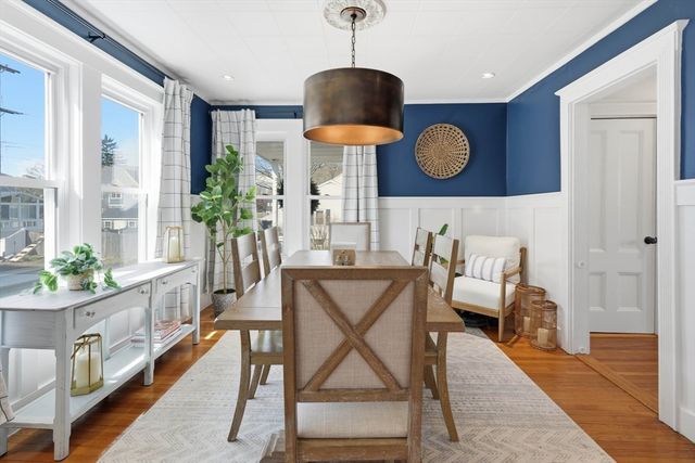 16 Orchard Ave, Wakefield, MA 01880