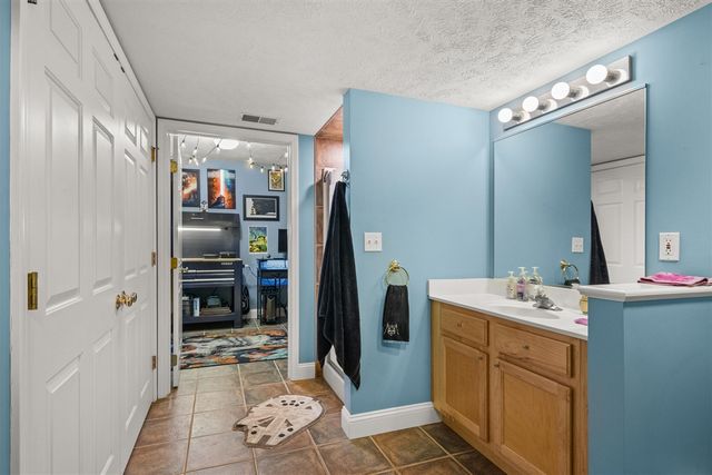 86 Spinnaker Drive, Manistee, MI 49660