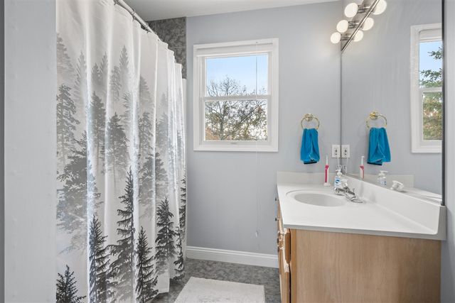 86 Spinnaker Drive, Manistee, MI 49660