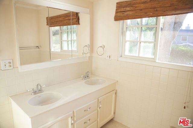 4519 VAN NOORD Avenue, Studio City, CA 91604