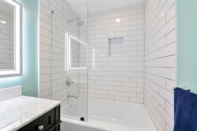 2501 NE 26th Terrace, Fort Lauderdale, FL 33305