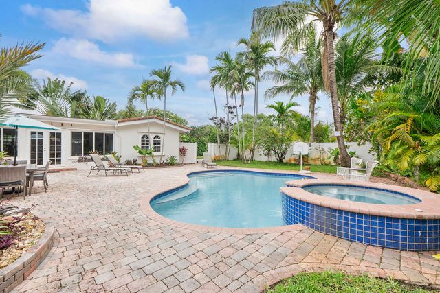 2501 NE 26th Terrace, Fort Lauderdale, FL 33305