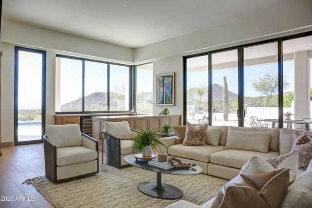 12926 E CORRINE Drive, Scottsdale, AZ 85259