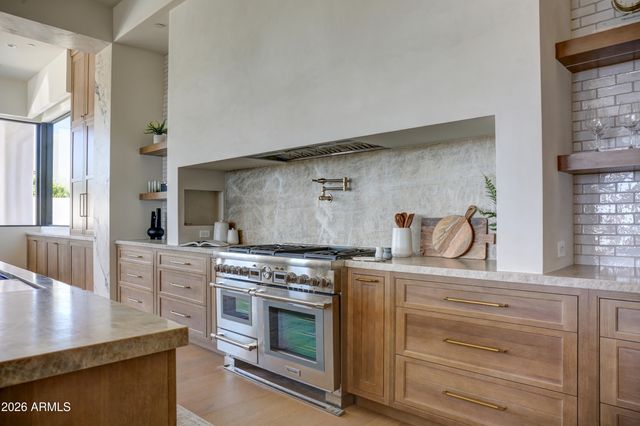 12926 E CORRINE Drive, Scottsdale, AZ 85259