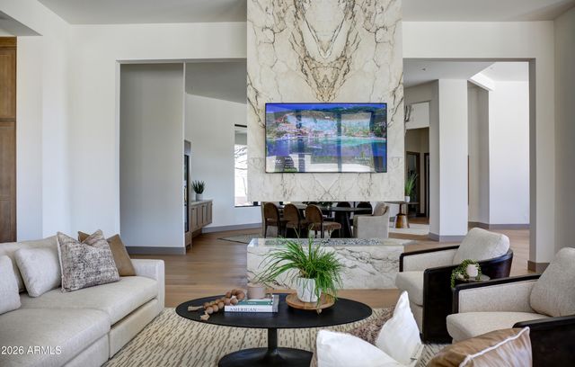 12926 E CORRINE Drive, Scottsdale, AZ 85259