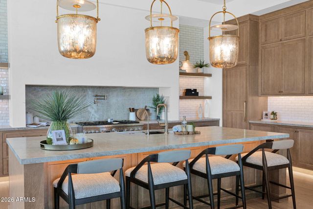 12926 E CORRINE Drive, Scottsdale, AZ 85259