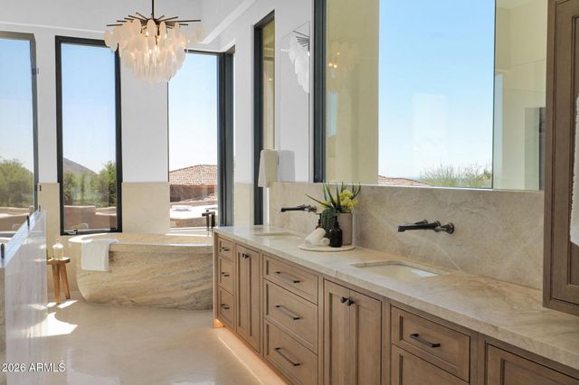 12926 E CORRINE Drive, Scottsdale, AZ 85259