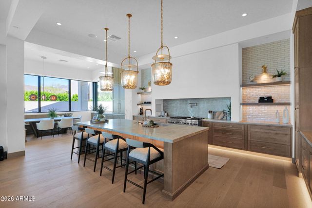 12926 E CORRINE Drive, Scottsdale, AZ 85259