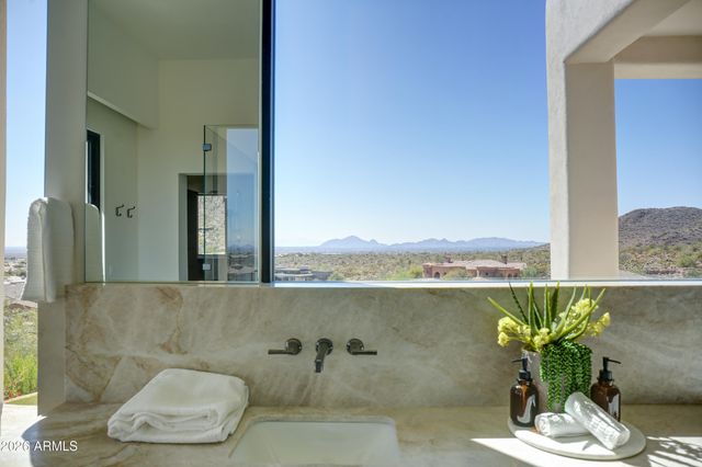 12926 E CORRINE Drive, Scottsdale, AZ 85259