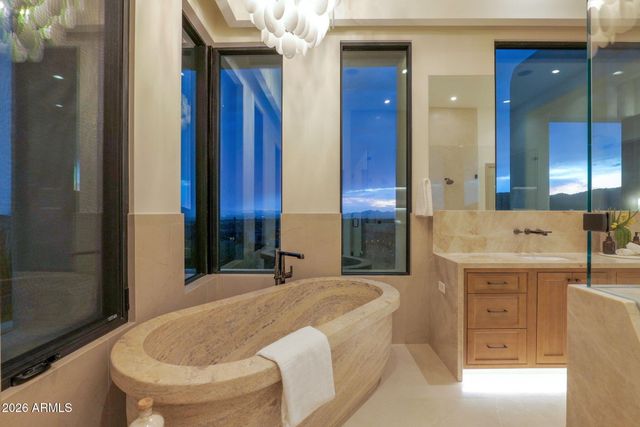 12926 E CORRINE Drive, Scottsdale, AZ 85259