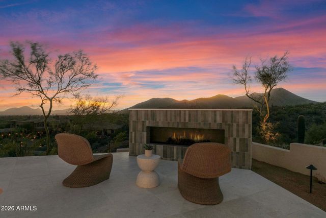 12926 E CORRINE Drive, Scottsdale, AZ 85259