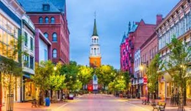 131 Main St Apt 407, Burlington, VT 05401