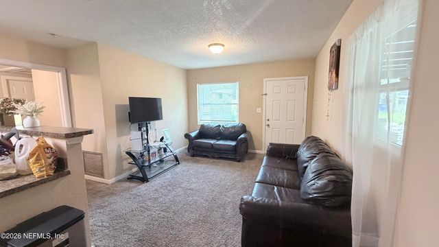 5812 BLACKTHORN Road, Jacksonville, FL 32244