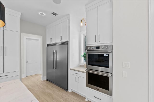 10717 Harvey Ranch Road, College Station, TX 77845