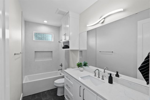 10717 Harvey Ranch Road, College Station, TX 77845