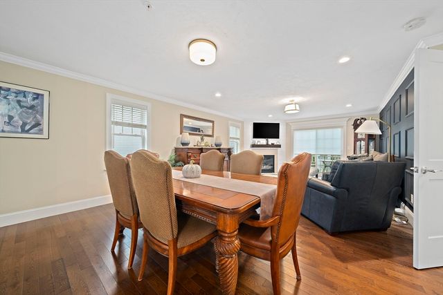 6 Audubon Way, Canton, MA 02021