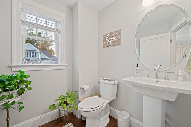 6 Audubon Way, Canton, MA 02021