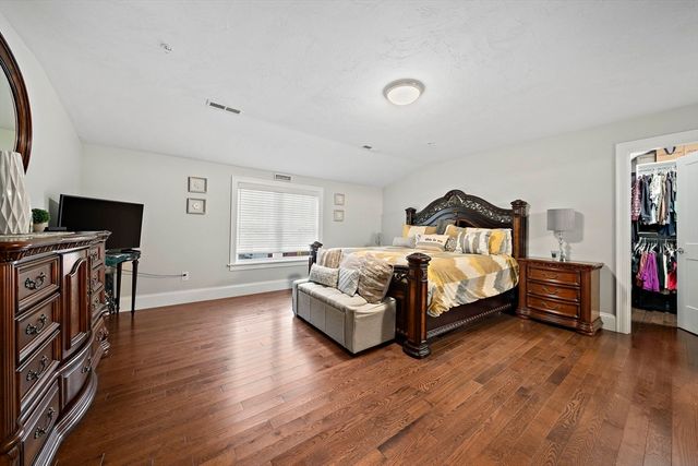 6 Audubon Way, Canton, MA 02021