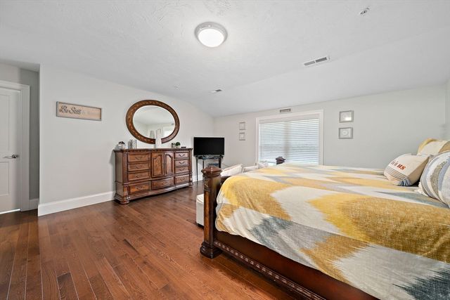 6 Audubon Way, Canton, MA 02021