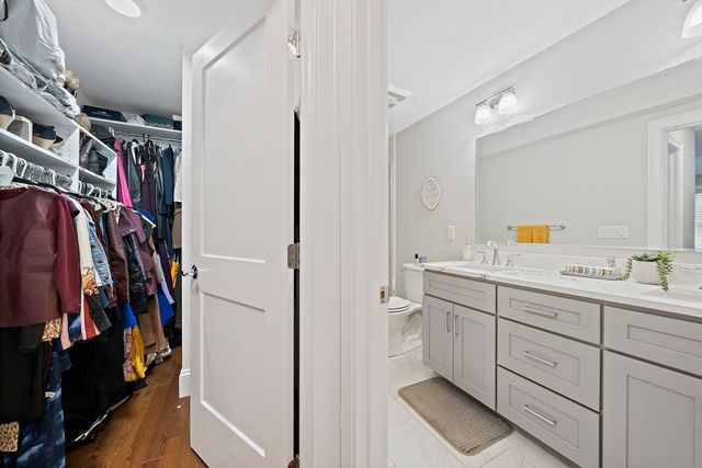 6 Audubon Way, Canton, MA 02021
