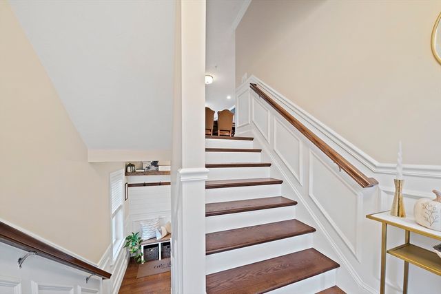 6 Audubon Way, Canton, MA 02021