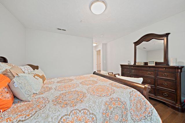 6 Audubon Way, Canton, MA 02021