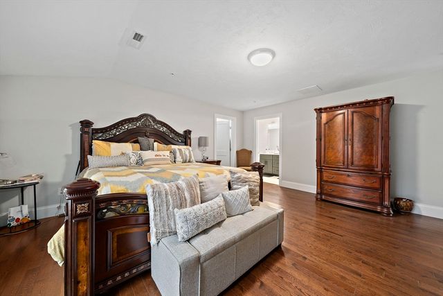 6 Audubon Way, Canton, MA 02021