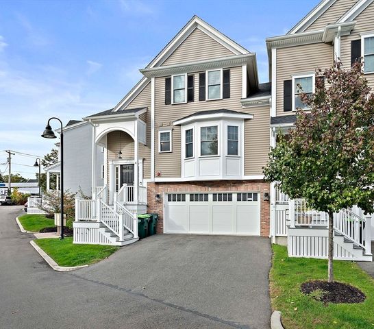 6 Audubon Way, Canton, MA 02021