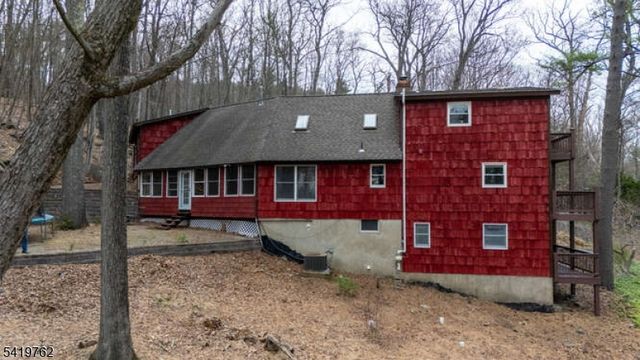 56 Cliff Road, West Milford Twp., NJ 07480