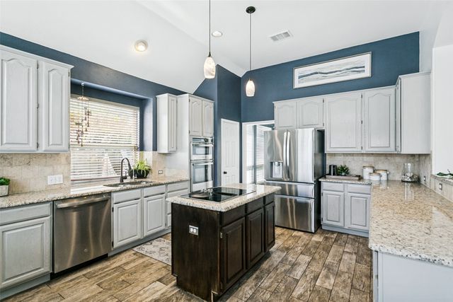 2990 Hillingdon Drive, Richardson, TX 75082