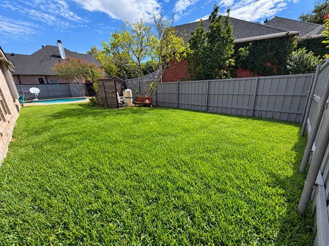 2990 Hillingdon Drive, Richardson, TX 75082