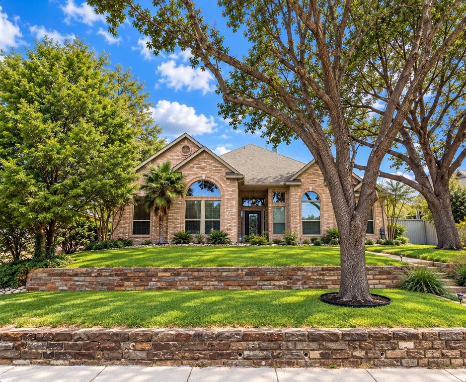 2990 Hillingdon Drive, Richardson, TX 75082