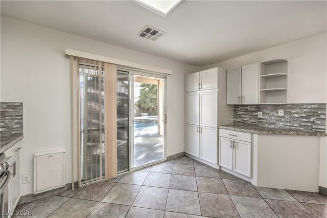 1925 Curio Drive, North Las Vegas, NV 89031